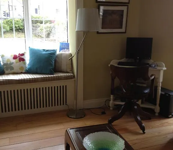 Robeen House Гостевой дом